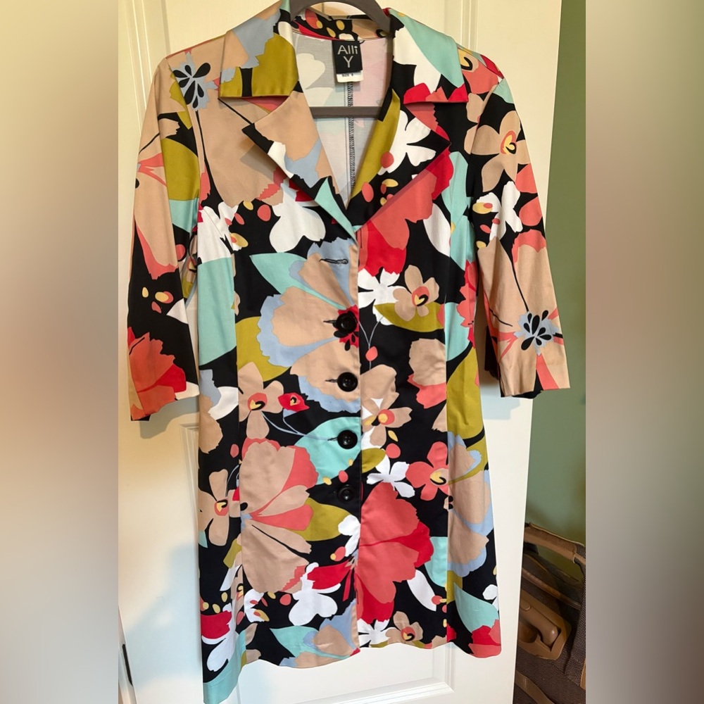 AlliY• Floral Button-Up Collared Dress